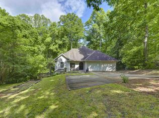 199 Royal Oaks Ln, Lexington, SC 29072