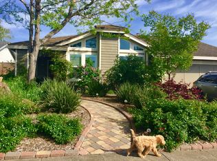 1072 Wren Dr, Petaluma, CA