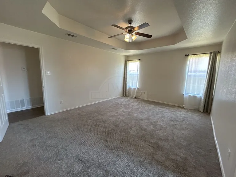 10105 Diana Dr — Photo 22