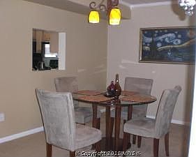 5th image of 2212 Frear Pl
