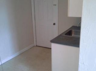 130 Central St APT 4, Hudson, MA 01749