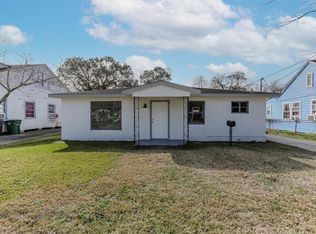 5902 Crane St, Houston, TX 77026