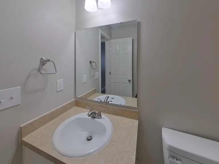 89 Smokewood Dr — Photo 7