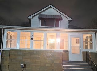 8105 Paige Ave, Warren, MI 48089