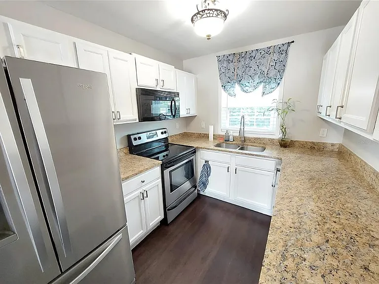 3739 Pompano Dr SE — Photo 5