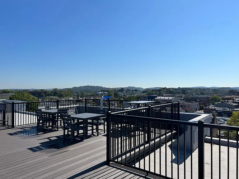 Brookview Commons West — Photo 12