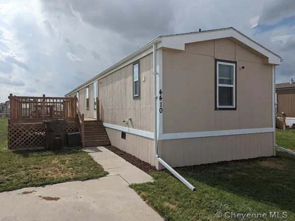 4410 S Pass Trl, Cheyenne, WY 82007