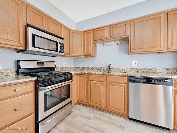 3rd image of 673 Fullerton Ct #8-108