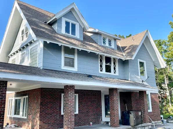 3921 Troost Ave, Kansas City, MO 64110