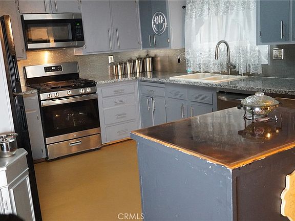 5th image of 601 N Kirby St Space 385