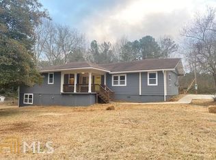 9340 Rivertown Rd, Chattahoochee Hills, GA 30268