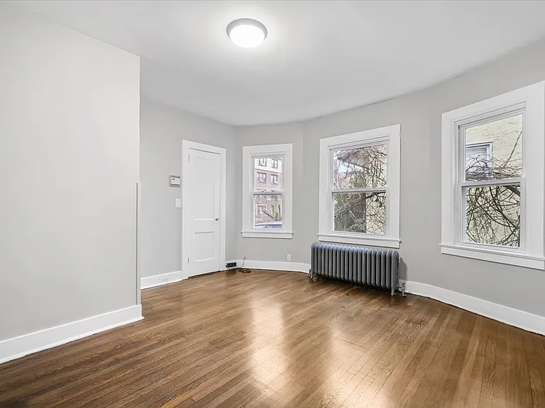 29 S 15th Ave #1 — Photo 9