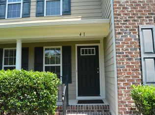 41 Great Pine Ct, Spring Lake, NC 28390