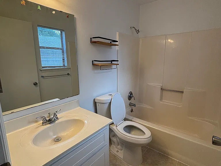 128 Dogwood Cir — Photo 13