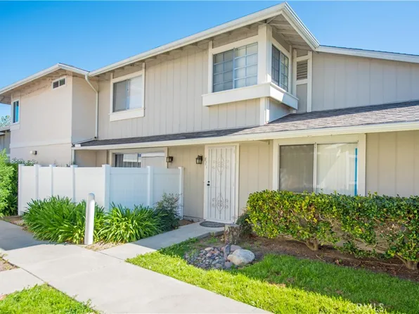 811 Pillar Point Way, Oceanside, CA 92058