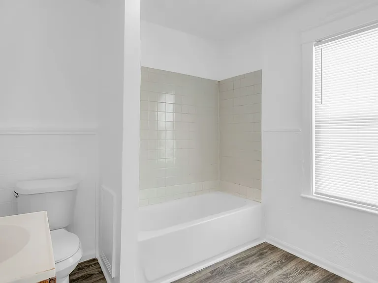 14601 Benwood Ave — Photo 19