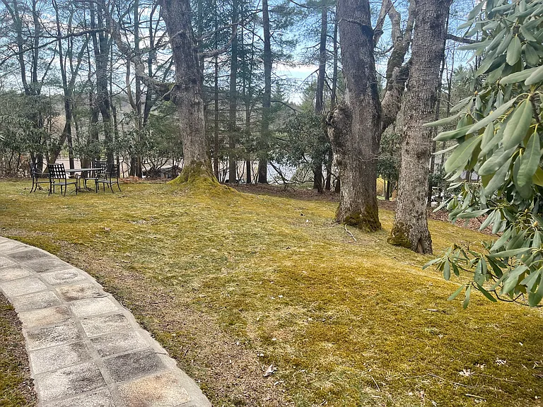 640 Morningside Dr — Photo 11