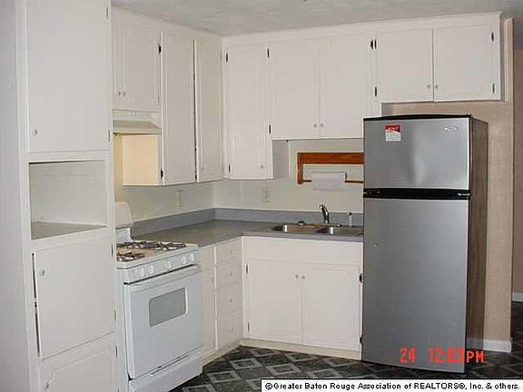 3rd image of 13482 Burnt Pecan Dr