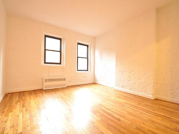 2nd image of 200 E 95th St APT 2d