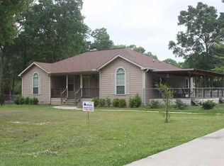 1845 Gall St, Vidor, TX 77662