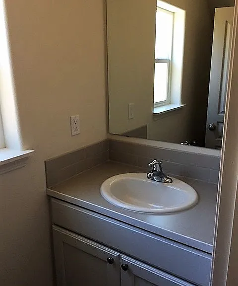 21177 SE Azalia Ave — Photo 5