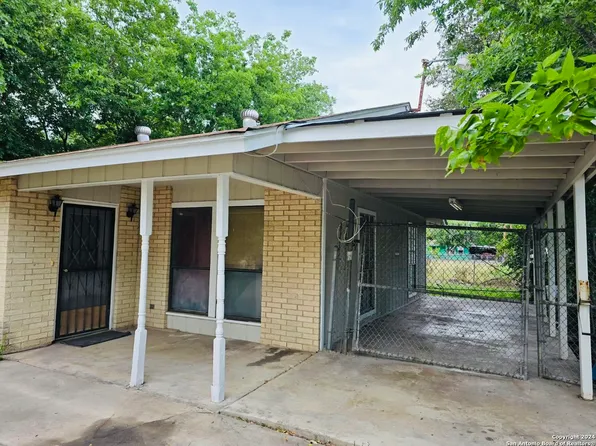 318 SOUTHLAWN AVE, San Antonio, TX 78237