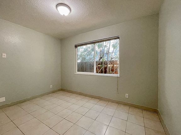 4th image of 2236 Curtner Ave #6
