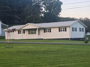 604 Layne Dr, Summersville, WV 26651