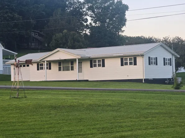 604 Layne Dr, Summersville, WV 26651