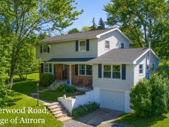 70 Sherwood Rd, Aurora, NY 13026