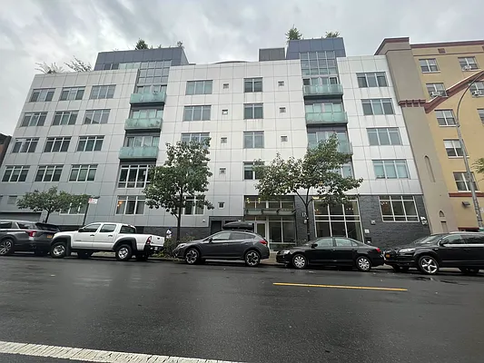 Rented by Nooklyn NYC LLC | media 28