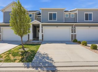 347 N Angus Dr, Lehi, UT 84043