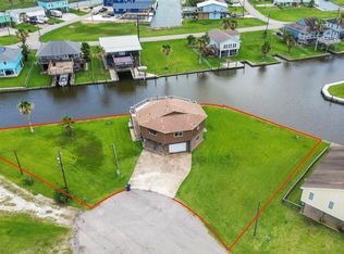 174 Sand Shoals Rd, Freeport, TX 77541