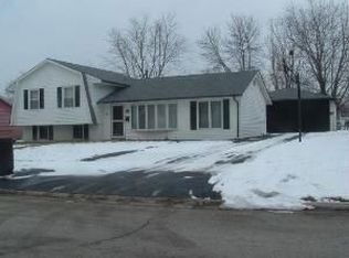 839 Harvard Ln, Matteson, IL 60443