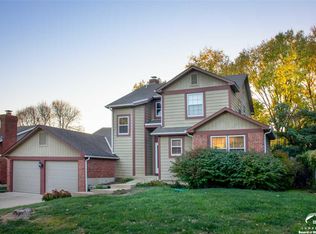 1013 College Blvd, Lawrence, KS 66049