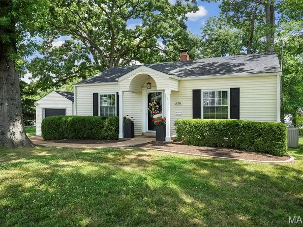 675 Chelsea Ave, Saint Louis, MO 63122