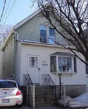 2nd image of 18-27 119th St