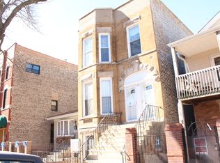 3232 S Emerald Ave #2, Chicago, IL 60616