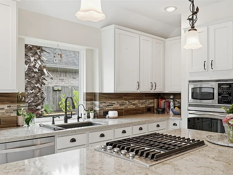 1010 Bringewood Chase Dr — Photo 23