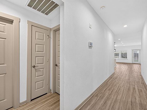 2nd image of 7007 Fleetwood Crescent Way