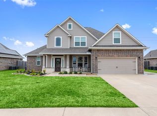 14315 Fairmont Park Ln, Mont Belvieu, TX 77523