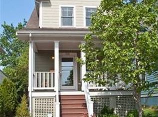 728 N Barton St, Arlington, VA 22201