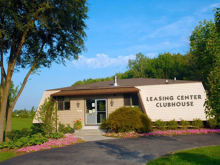 Leasing Office