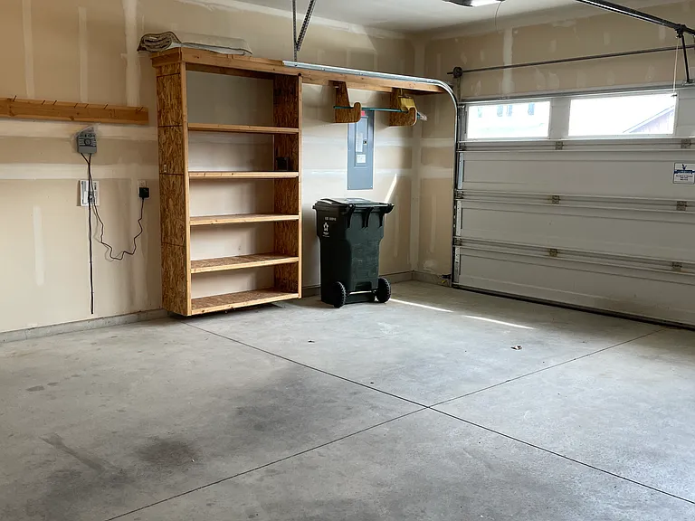 236 E Bluelark Ct — Photo 24