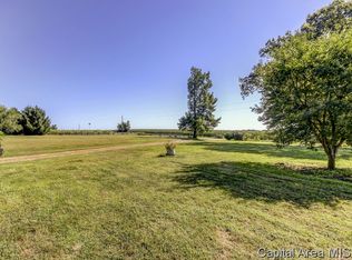 953 Klor Rd, Buffalo, IL 62515