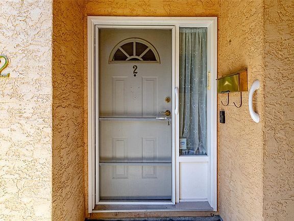 4th image of 639 Kildew Rd #2