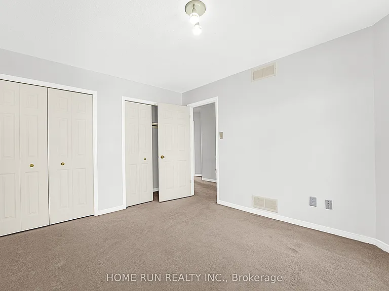 5 Cheltonia Way — Photo 33