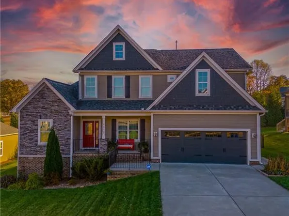 4652 Fairway Run Dr, Pfafftown, NC 27040