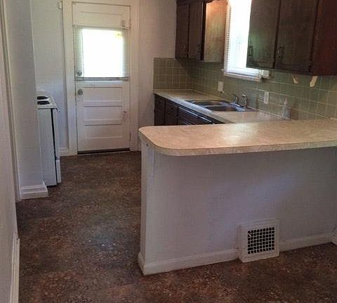 2nd image of 5315 Michigan Ave