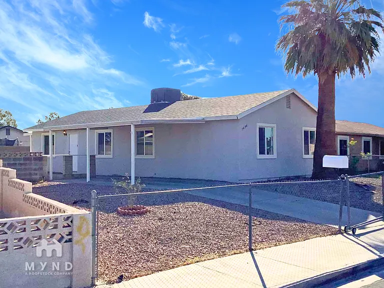 5494 Northridge Ln — Photo 1